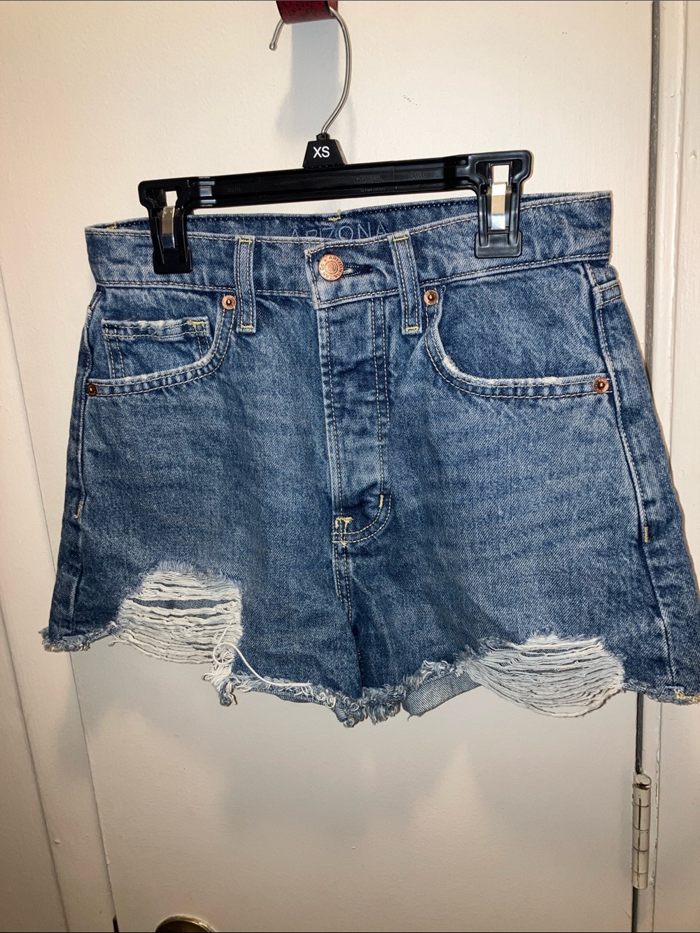 Arizona Jean Company Distressed Blue High-Rise Denim Distressed Shorts Size 5